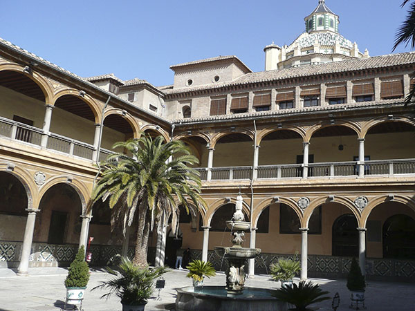 Main cloister of the hospital