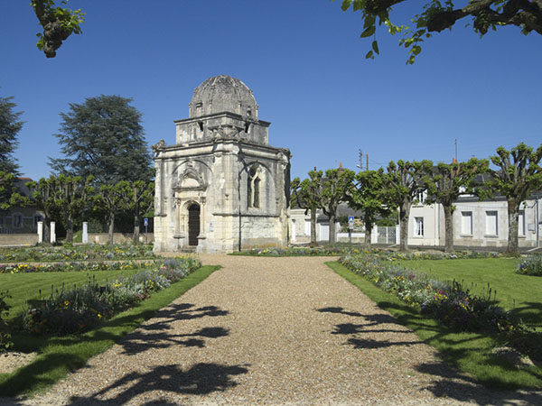 Jehan de Seigné Chapel, Bléré