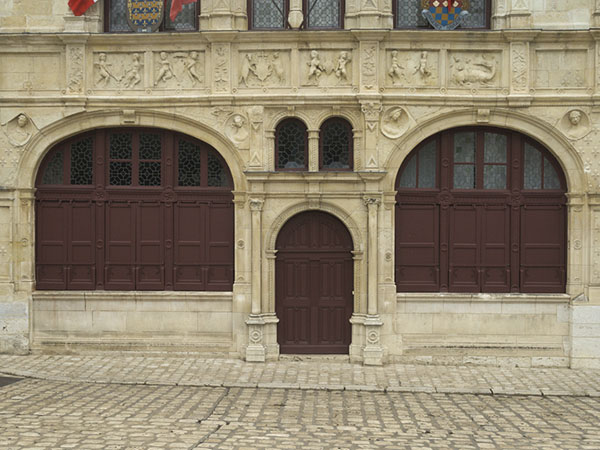 Town hall, Beaugency, detail of the façade