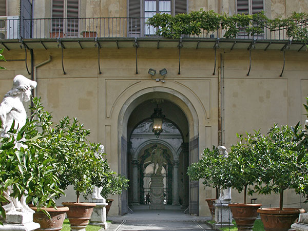 Access to Palazzo Medici Riccardi from its second courtyard