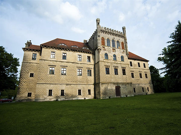 Książ Wielki. Mirów Castle in Książ Wielki